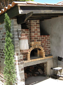rustic wood fired pizza oven